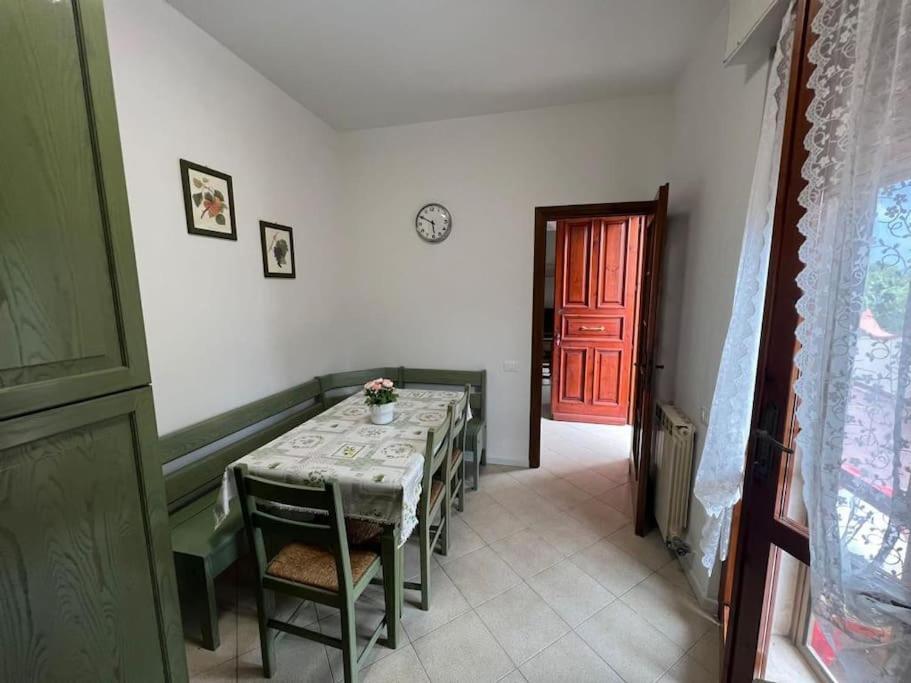Appartamento Sunflower Viareggio Exterior photo