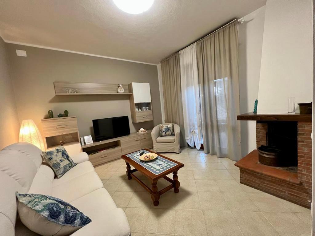 Appartamento Sunflower Viareggio Exterior photo